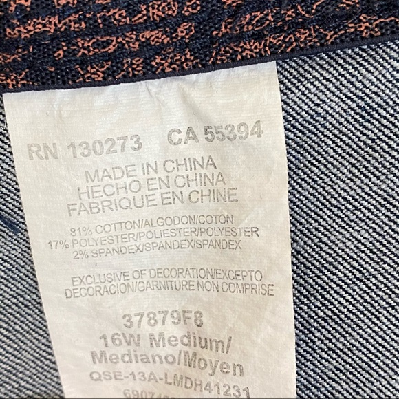 Lee Comfort Waistband Dark Wash Jean Shorts 16W - Picture 6 of 7